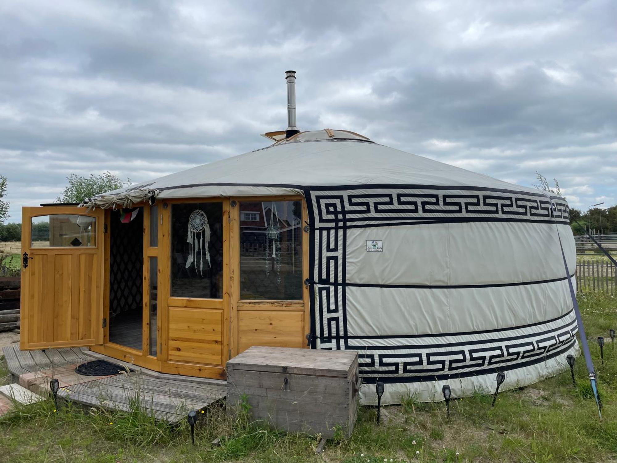 Отель Luxe Yurt Каудекерке Экстерьер фото